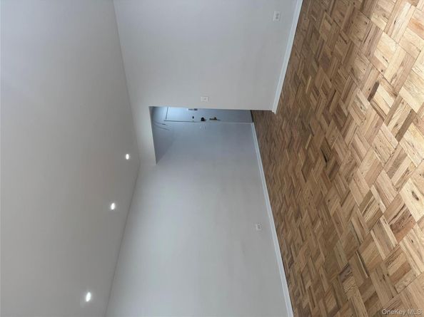 65-50 Wetherole, Rego Park NY 11394