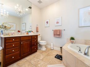 290 Roosevelt Way, Westbury NY 11590