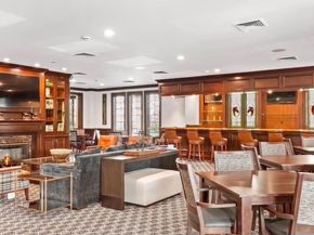 290 Roosevelt Way, Westbury NY 11590