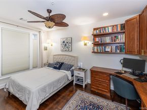 290 Roosevelt Way, Westbury NY 11590