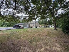 443 N Country, Sound Beach NY 11789