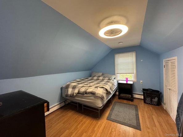 443 N Country, Sound Beach NY 11789