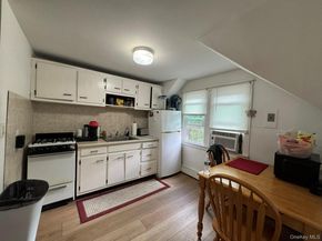 443 N Country, Sound Beach NY 11789