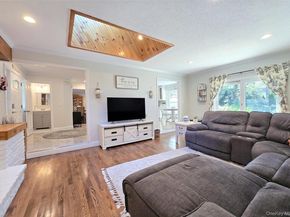 26 Royal Way, Shoreham NY 11786
