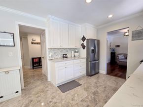 26 Royal Way, Shoreham NY 11786