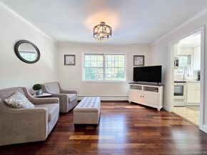 26 Royal Way, Shoreham NY 11786