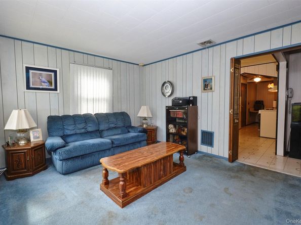 101 Hampton Avenue, Albertson NY 11507