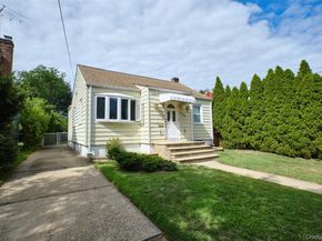101 Hampton Avenue, Albertson NY 11507