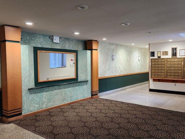 8385 116th Street 2G, Richmond Hill NY 11418