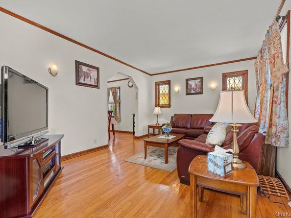 84-68 251st Street, Bellerose NY 11426