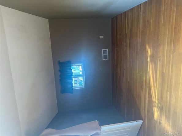 4 Andam Way, Saint James NY 11780