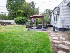 4 Andam Way, Saint James NY 11780