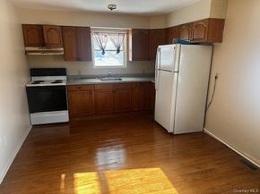 542 Post Avenue, Bellport NY 11713