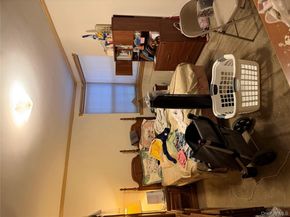 77-28 Vleigh Pl. 81 B, Flushing NY 11367