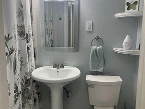 19 Lawrence Drive A, White Plains NY 10603