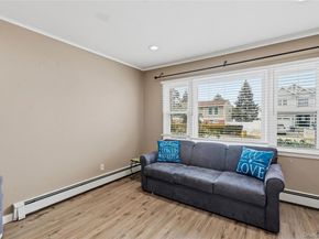 299 28th Street, Copiague NY 11726