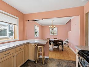 299 28th Street, Copiague NY 11726