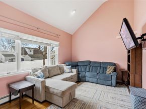 299 28th Street, Copiague NY 11726