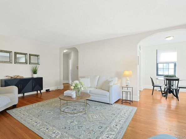 1273 North Avenue 5h Entrance 8, New Rochelle NY 10804