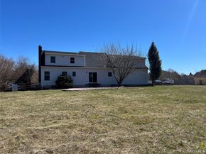 24 Kimberly Court, Baiting Hollow NY 11933