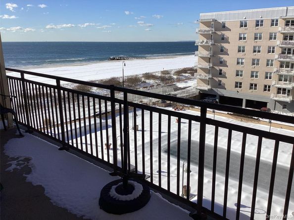 25 Neptune Blvd. 25 Neptune Boulevard 5G, Long Beach NY 11561
