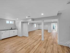 4 Northwood Court, Woodbury NY 11797