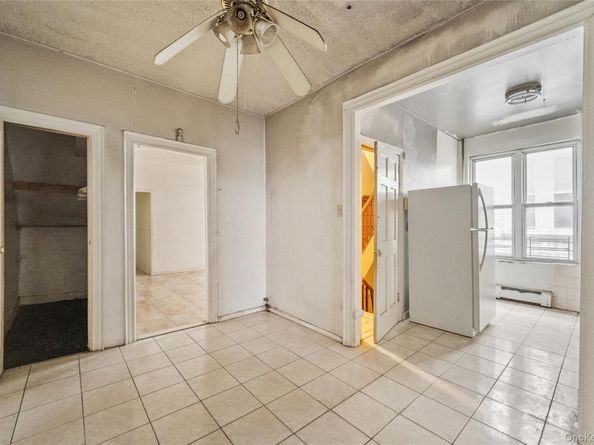 3348 Fenton Avenue, Bronx NY 10469