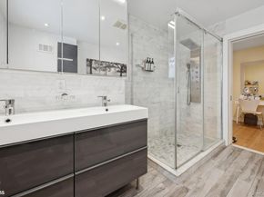 383 254th Street, Bronx NY 10471