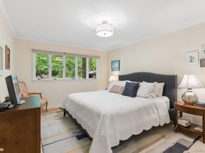 383 254th Street, Bronx NY 10471