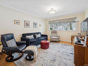 383 254th Street, Bronx NY 10471