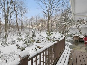 383 254th Street, Bronx NY 10471