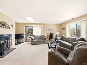 9 Country Place, Mohegan Lake NY 10547