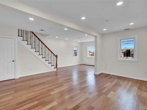 1010 California Place S, Island Park NY 11558