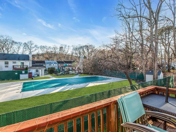 457 Village Drive 457, Hauppauge NY 11788