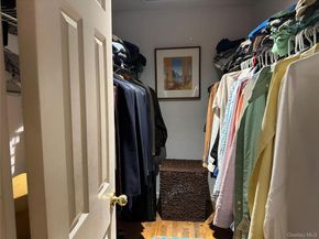 9 Woodview Way, Hampton Bays NY 11946