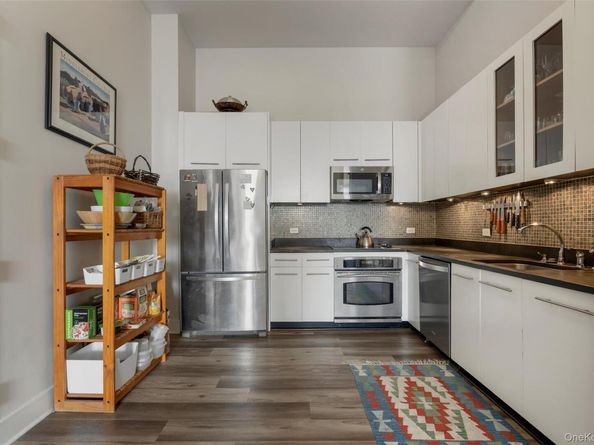 25 Leroy Place 505, New Rochelle NY 10805