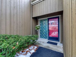 537 Heritage Hills D, Somers NY 10589