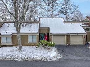 537 Heritage Hills D, Somers NY 10589