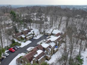 537 Heritage Hills D, Somers NY 10589