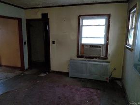 130-31 218th Street, Laurelton NY 11413