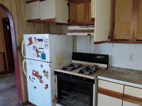 130-31 218th Street, Laurelton NY 11413