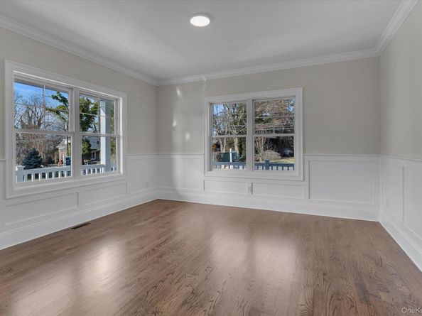 44 N Woodhull Road, Huntington NY 11743