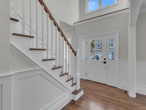 44 N Woodhull Road, Huntington NY 11743