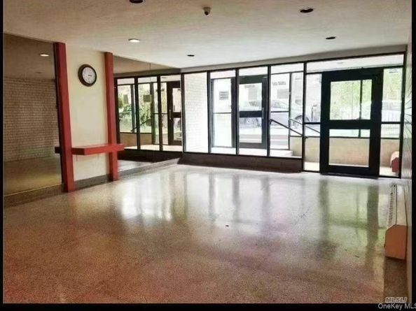 14943 35th Avenue 3I, Flushing NY 11354