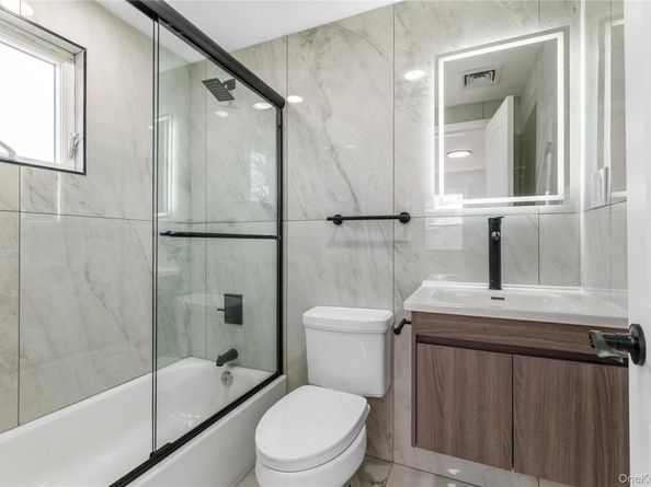 19 Hicks Avenue, Syosset NY 11791