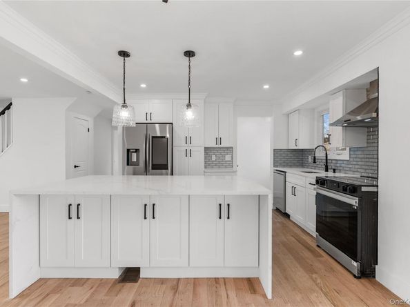 19 Hicks Avenue, Syosset NY 11791