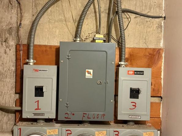 41-38 74, Elmhurst NY 11373