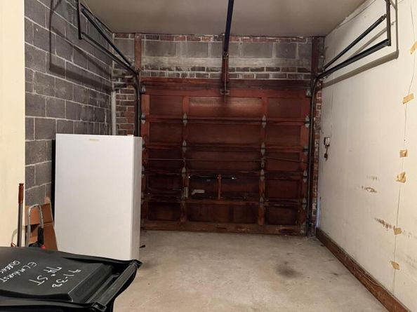 41-38 74, Elmhurst NY 11373