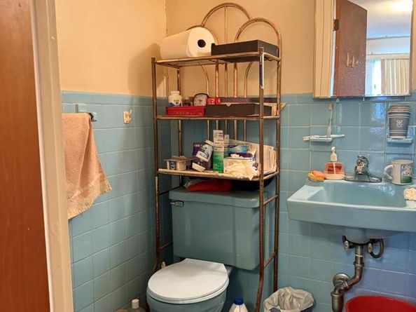 41-38 74, Elmhurst NY 11373