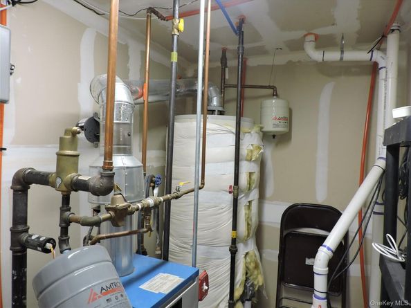 9 Bainbridge Street, Roosevelt NY 11575